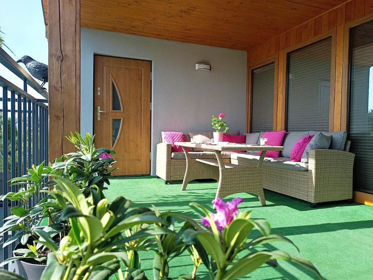 Barytowy Apartament Tarnowskie Gory Ngoại thất bức ảnh